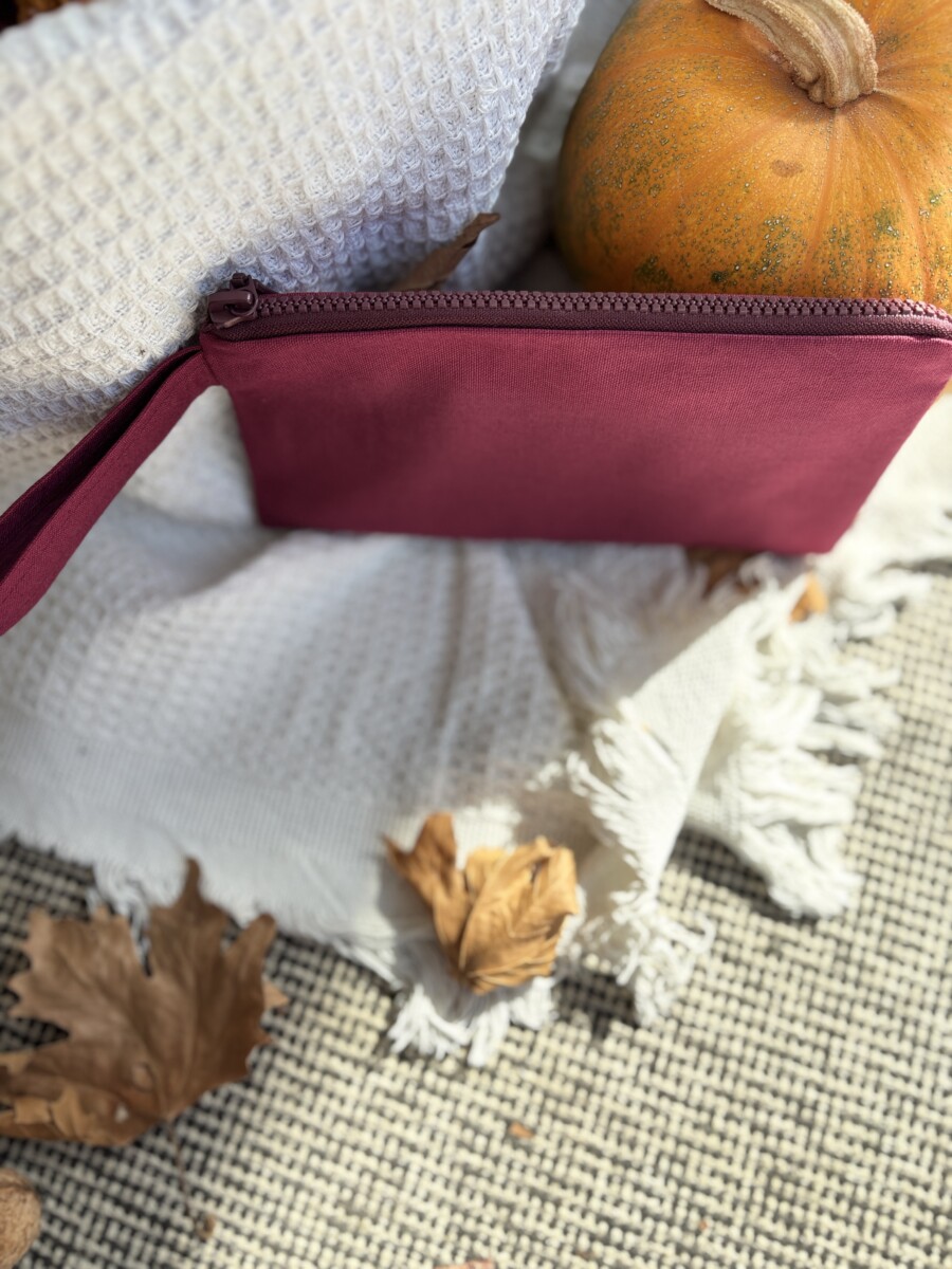 Τσαντάκι χειρός καμβάς berry medium