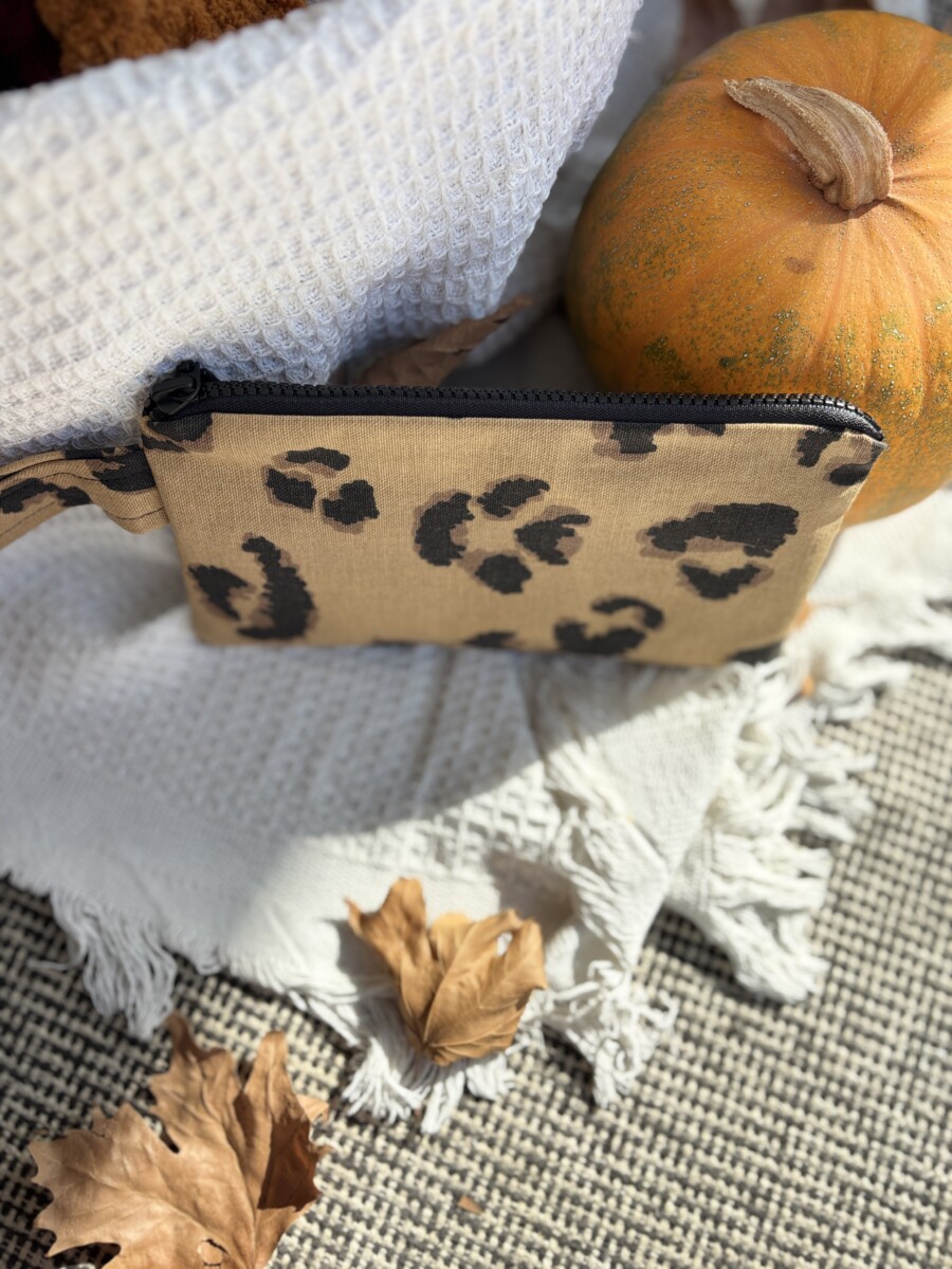 Τσαντάκι χειρός animal print medium