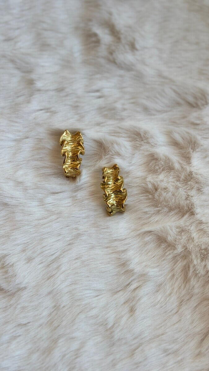 Ατσάλινα σκουλαρίκια κρίκος ακανόνιστος