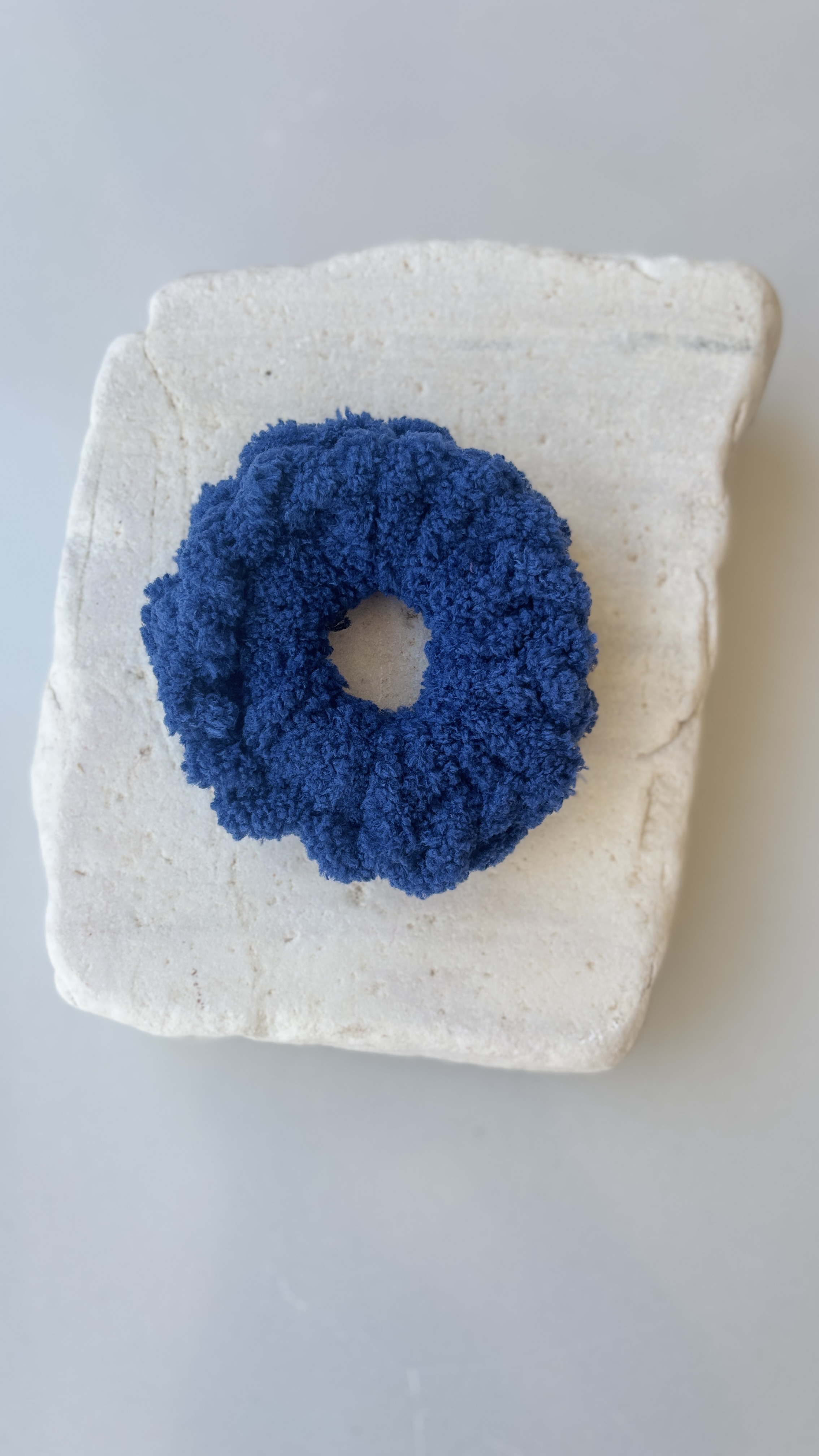 Χειροποίητο scrunchie puffy blue