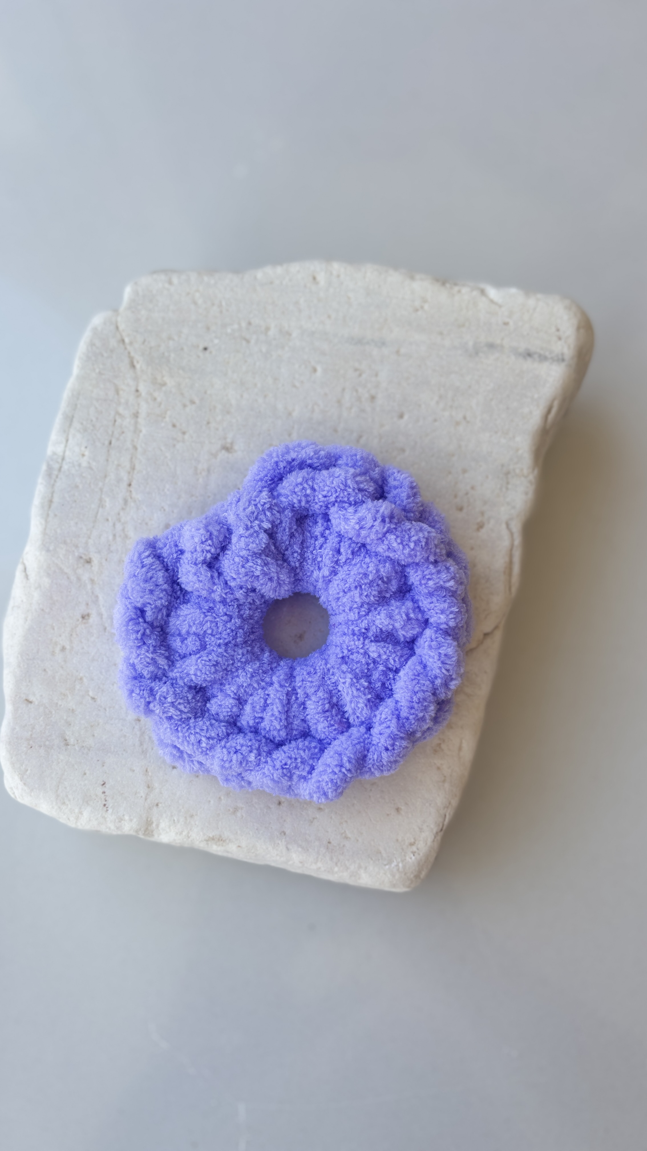 Χειροποίητο scrunchie puffy purple